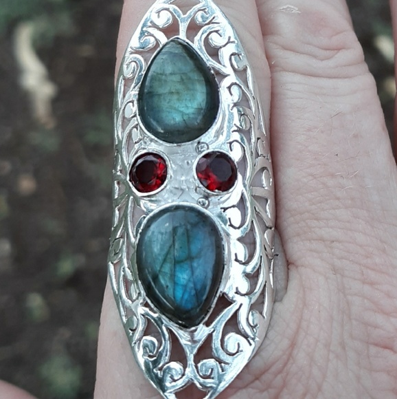 New Oversized Labradorite & Garnet 925 Silver Statement Ring. - Picture 6 of 10